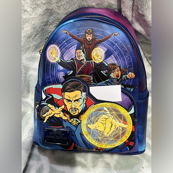 NWT Her Universe Marvel’s Dr Strange glow in the dark mini backpack - Picture 6 of 13